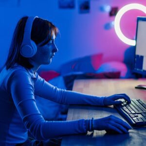 Generative AI Crash Course with Hands-on Implementations